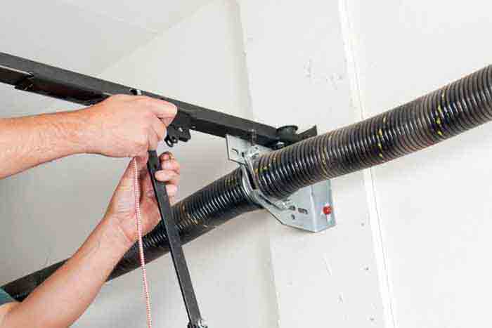 Des Plaines Garage Door Spring Repair